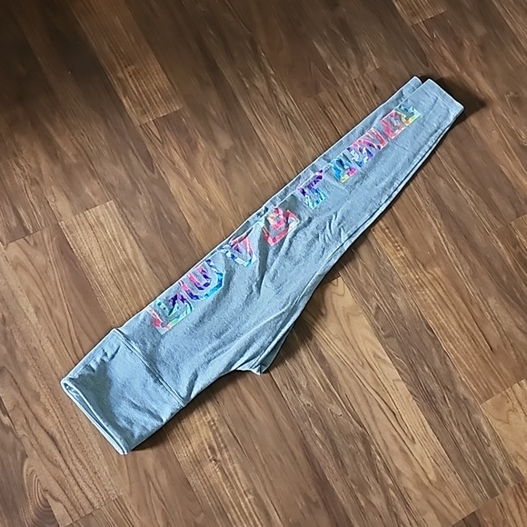 PINK Victoria's Secret Tie Dye Legging - Picture 1 of 1